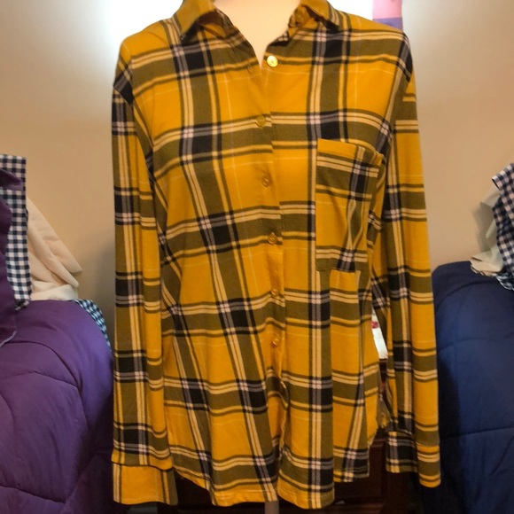 Rue21 Tops - NWOT Rue 21 flannel shirt size S bright yellow